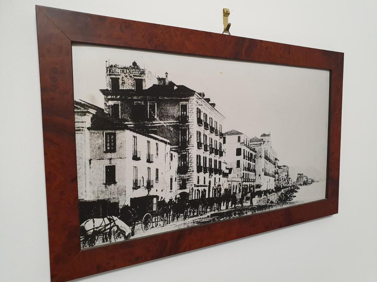 D'Angleterre Guest House Salerno Eksteriør billede
