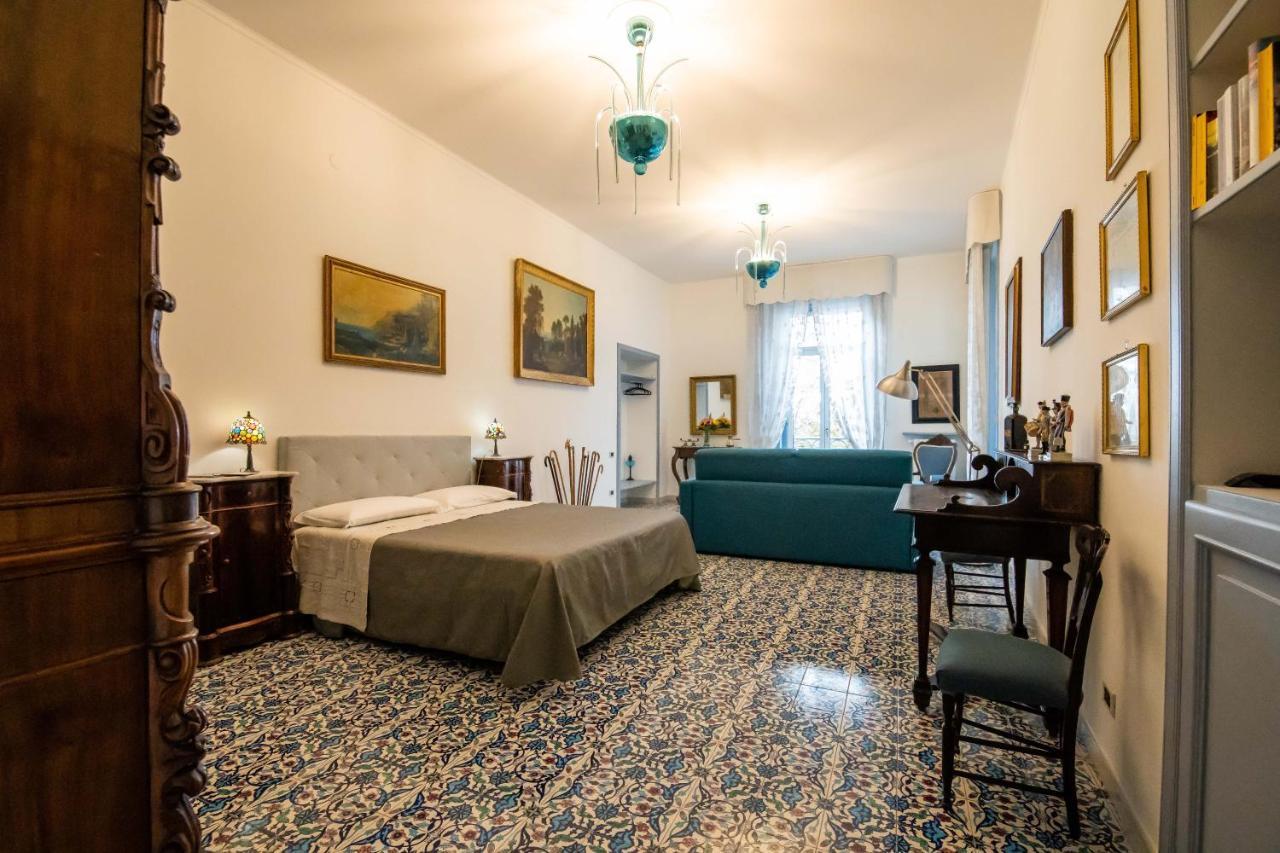 D'Angleterre Guest House Salerno Eksteriør billede